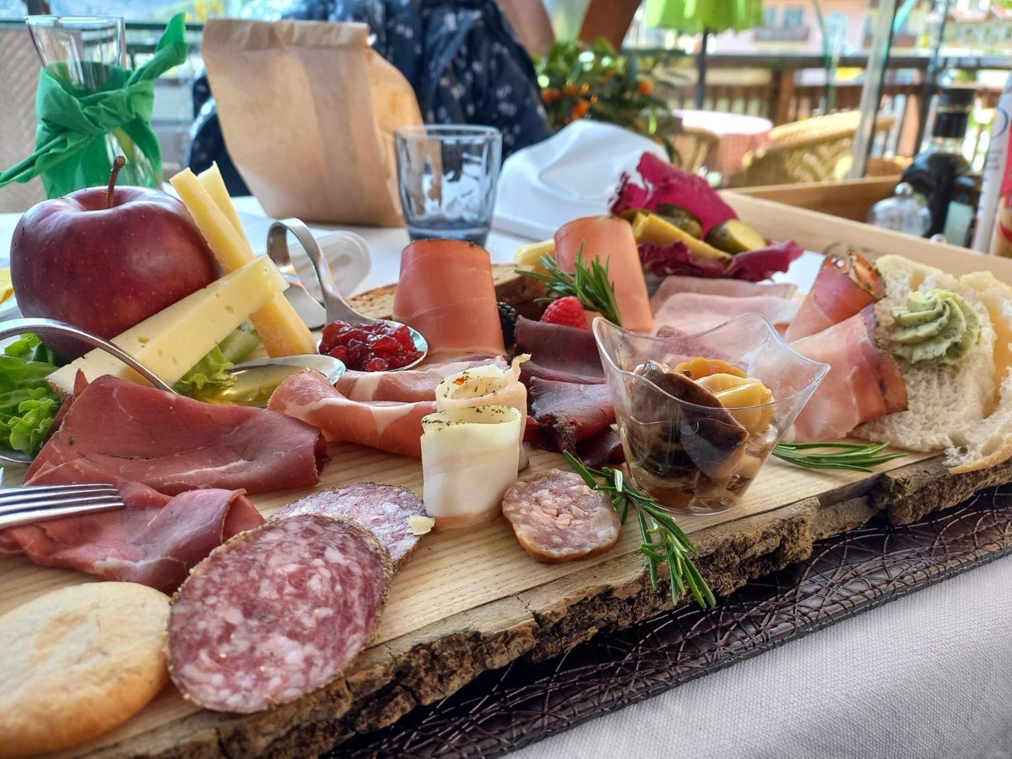 Locanda Al Santuario Peschiera del Garda Bagian luar foto